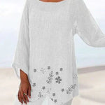 Luisa floral plus size blouse with soft V-neckline and relaxed silhouette