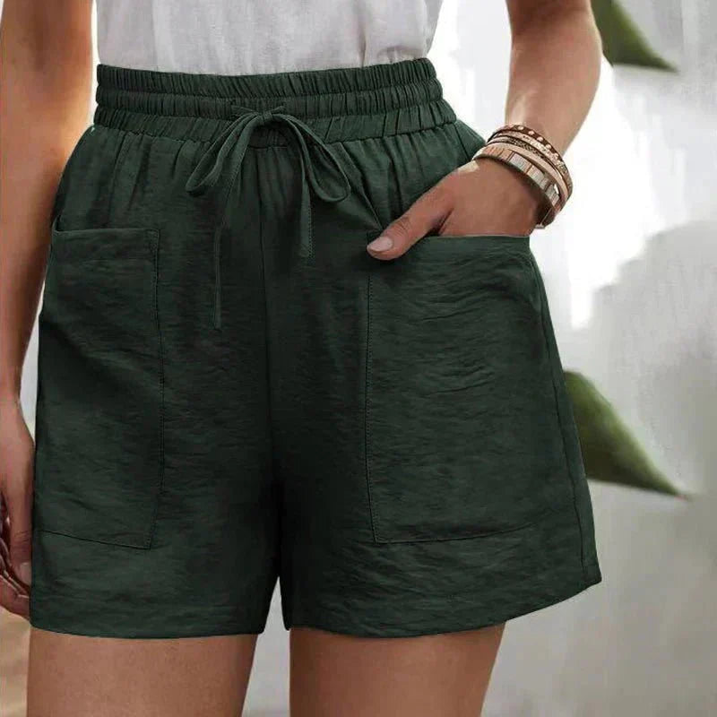Alani effortless linen blend shorts with elastic waistband and side pockets