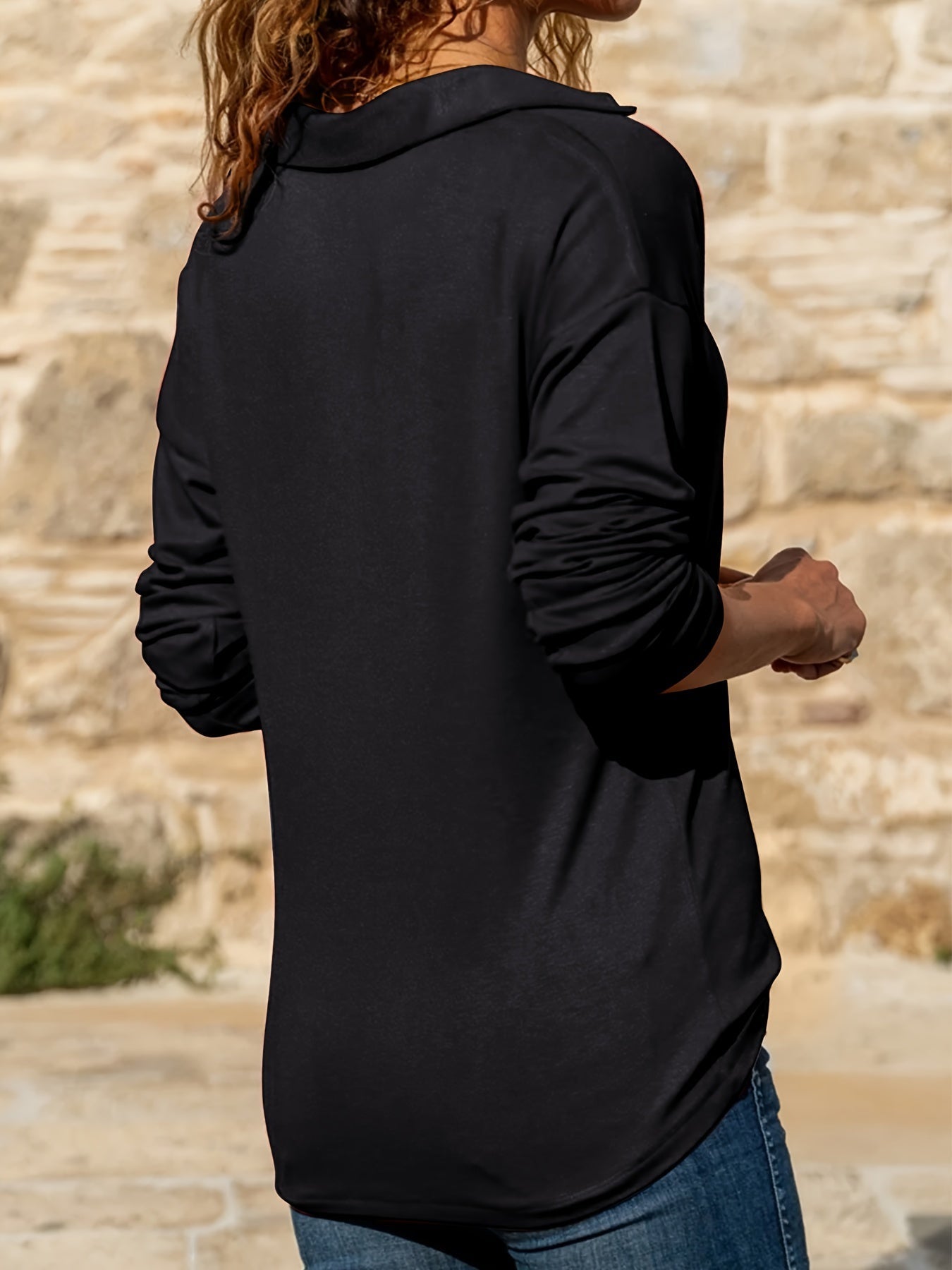 Charlene chic long-sleeved top with sleek collar and zipper detail