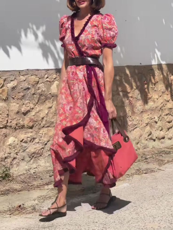 Viana pink A-line maxi dress with V-neckline and short sleeves, flowing floor-length skirt