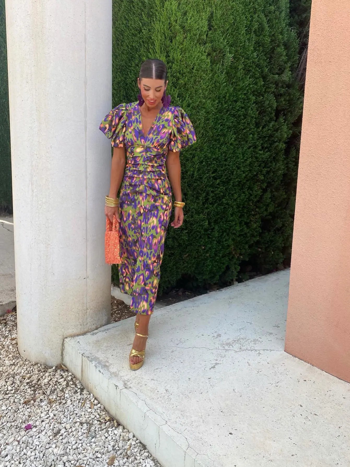 Giselle breezy floral midi dress with V-neckline and puff sleeves