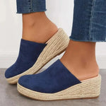 Rangi closed-front sandal with rope-woven heel in beige, blue and black