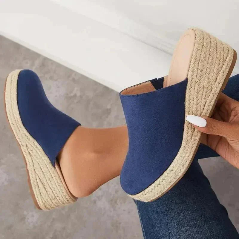 Rangi closed-front sandal with rope-woven heel in beige, blue and black