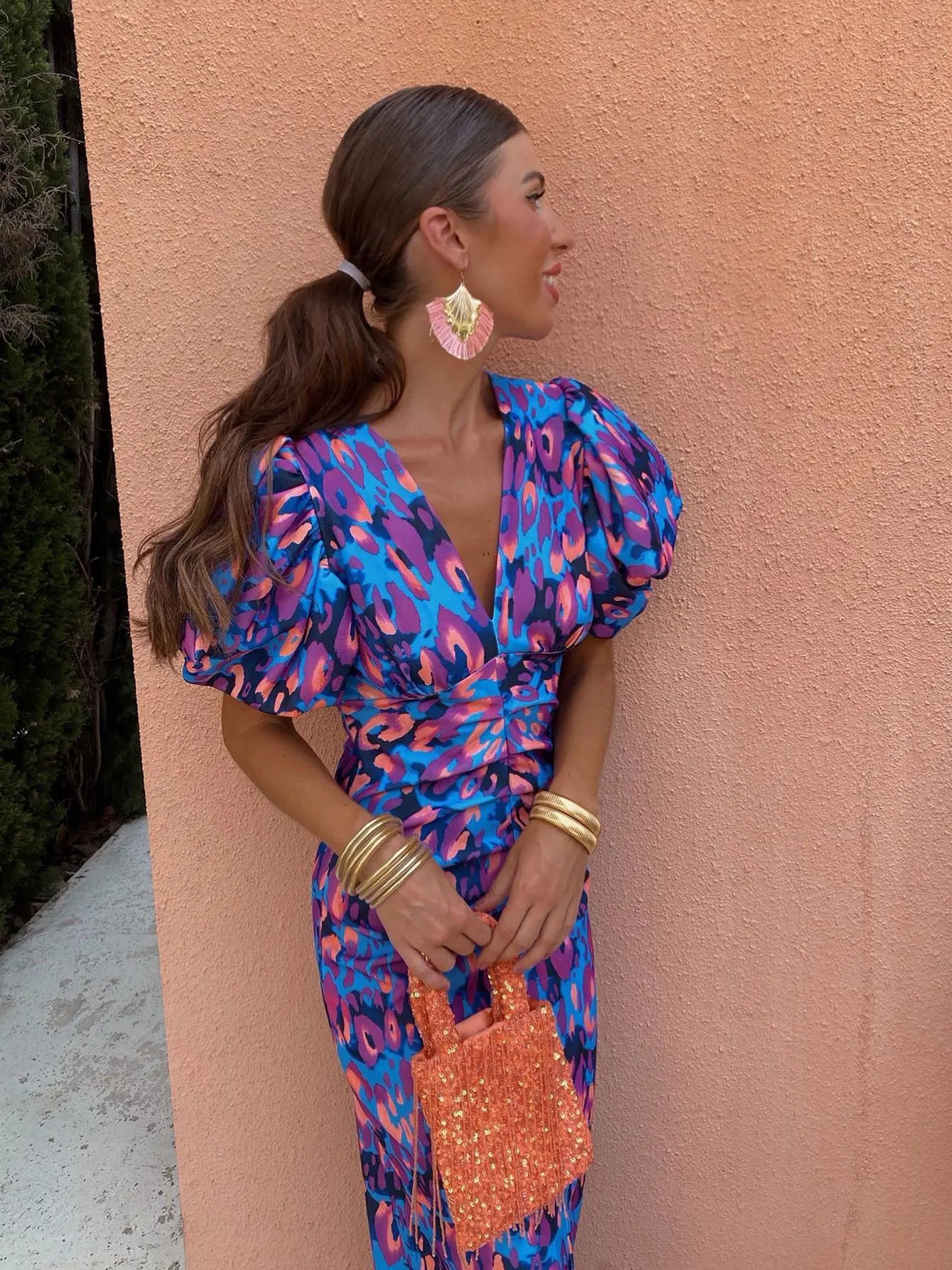 Giselle breezy floral midi dress with V-neckline and puff sleeves