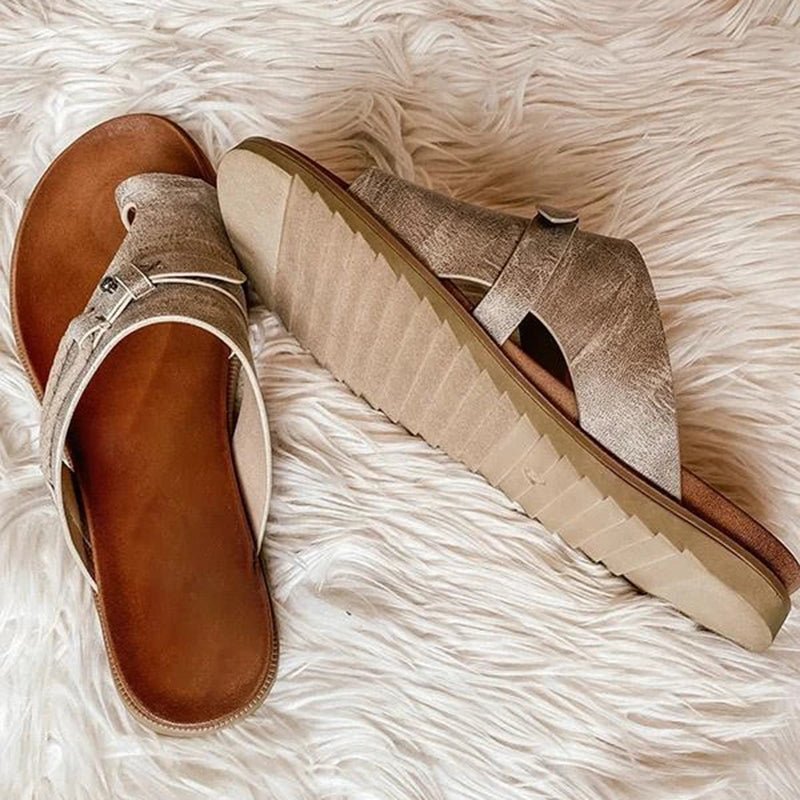Delia comfort sandals with cushioned insole and arch support, shown in a neutral colourway