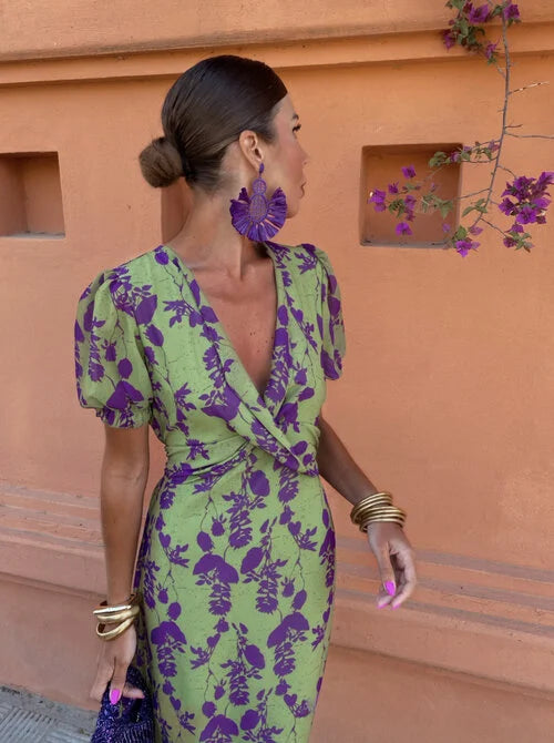 Giselle breezy floral midi dress with V-neckline and puff sleeves