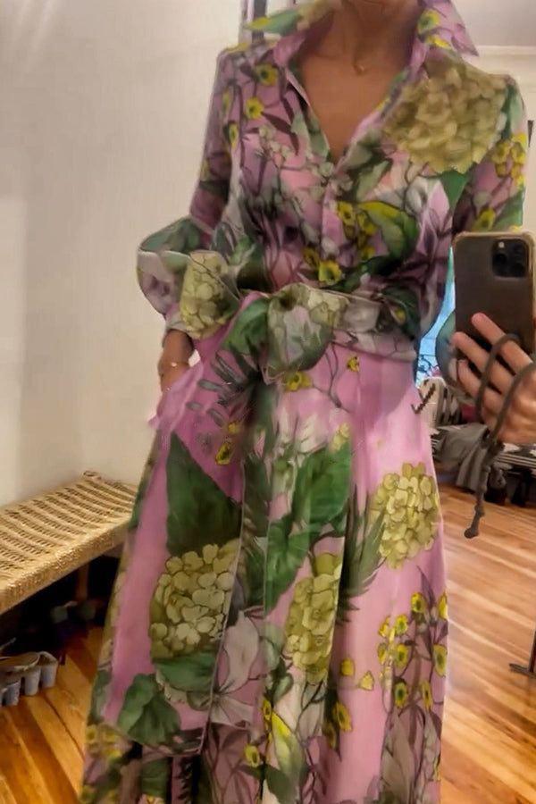 Carolina floral maxi dress with V-neck, long sleeves and flowing A-line skirt