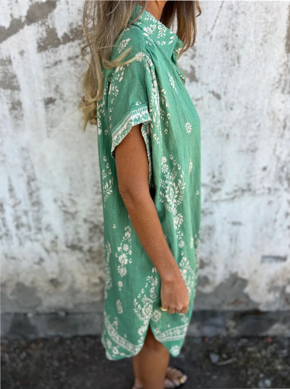 Micayla vintage boho shirt dress with floral print, soft collar and cap sleeves